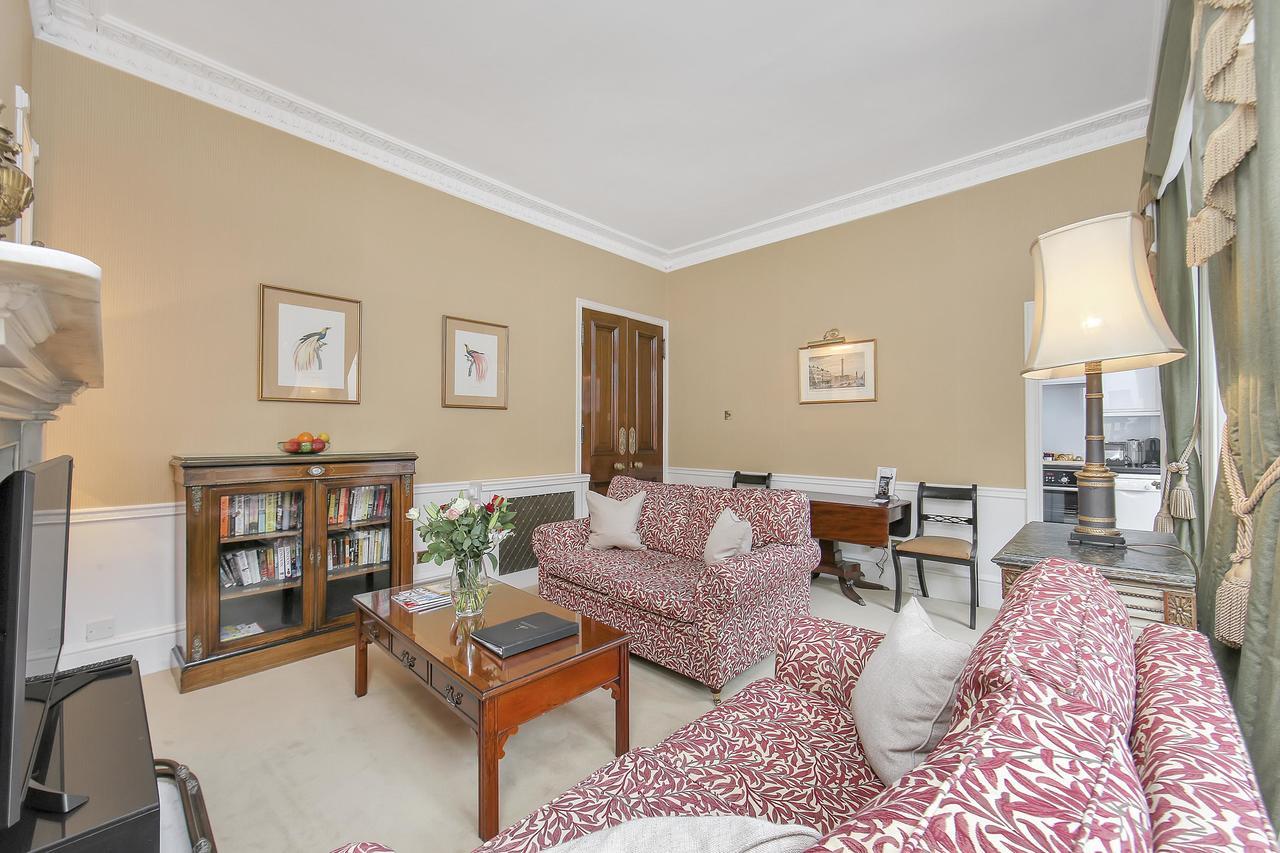 10 Curzon Street By Mansley Apartman London Kültér fotó